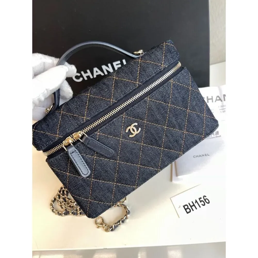 Chanel Women Pre-Loved Bag Very Good Condition